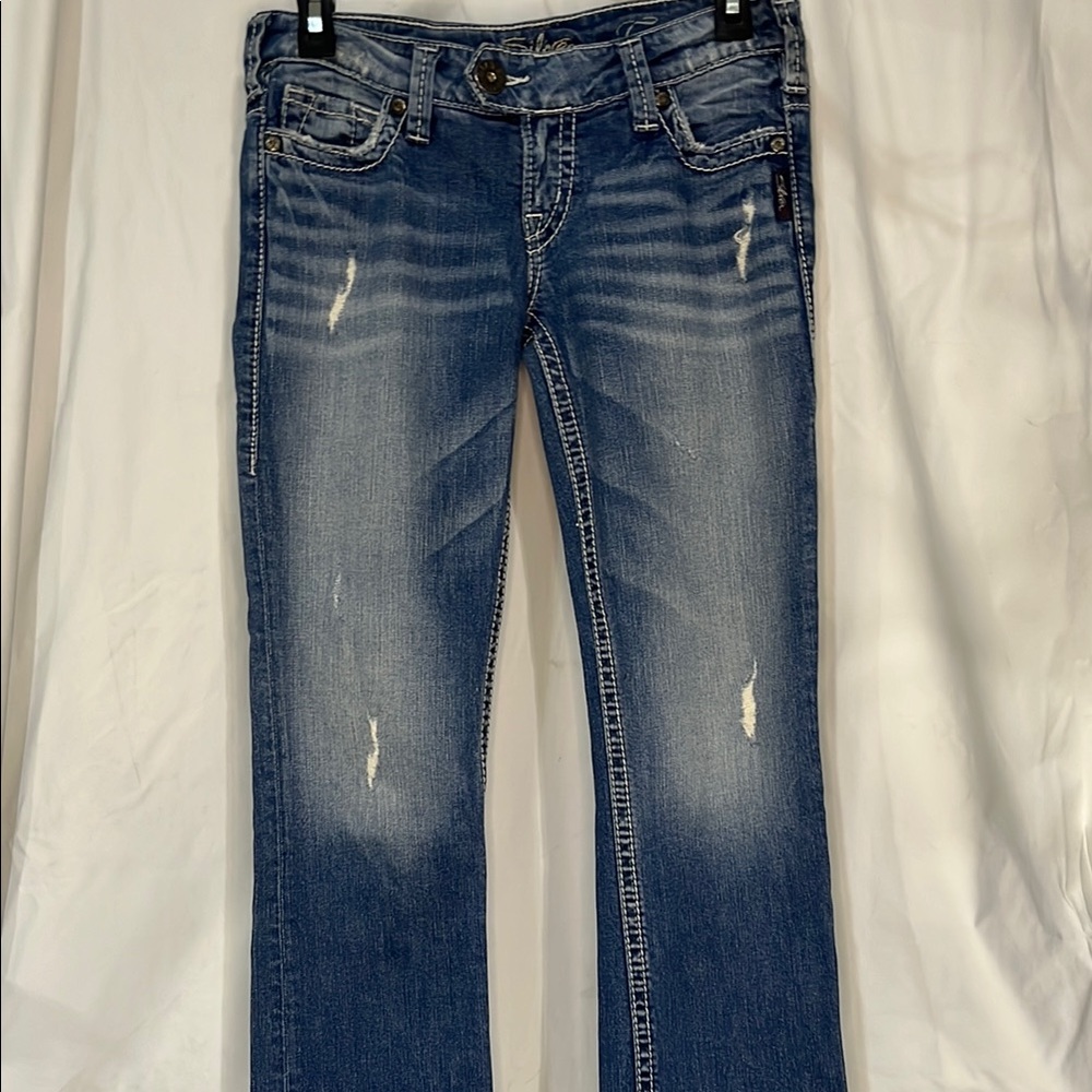 Silver Jeans Women's Distressed Blue Tuesday Capri jeans